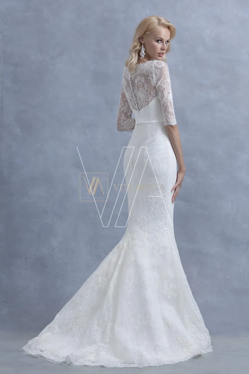 Wedding dress Vita 109, colour айвори — photo 1